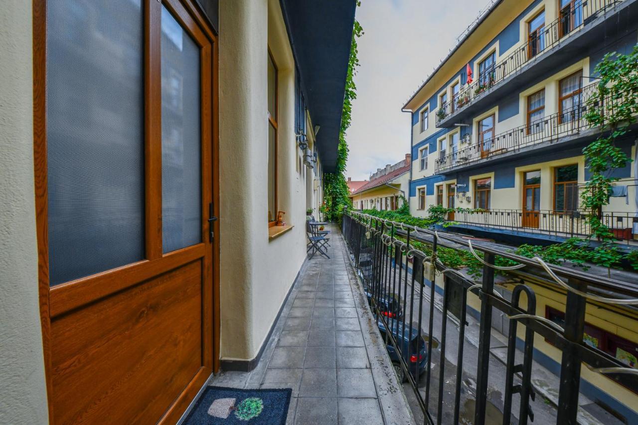 Glam Apartment Cluj-Napoca Esterno foto