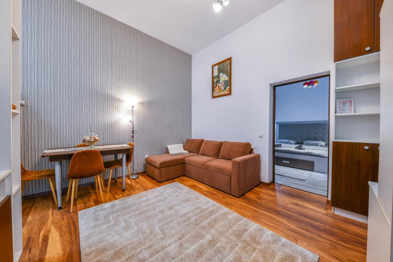Glam Apartment Cluj-Napoca Esterno foto