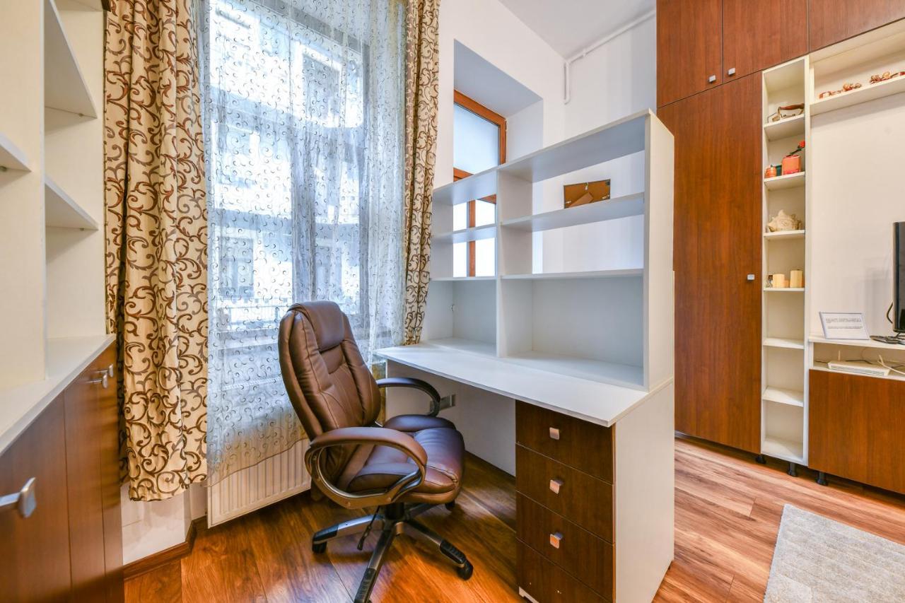 Glam Apartment Cluj-Napoca Esterno foto