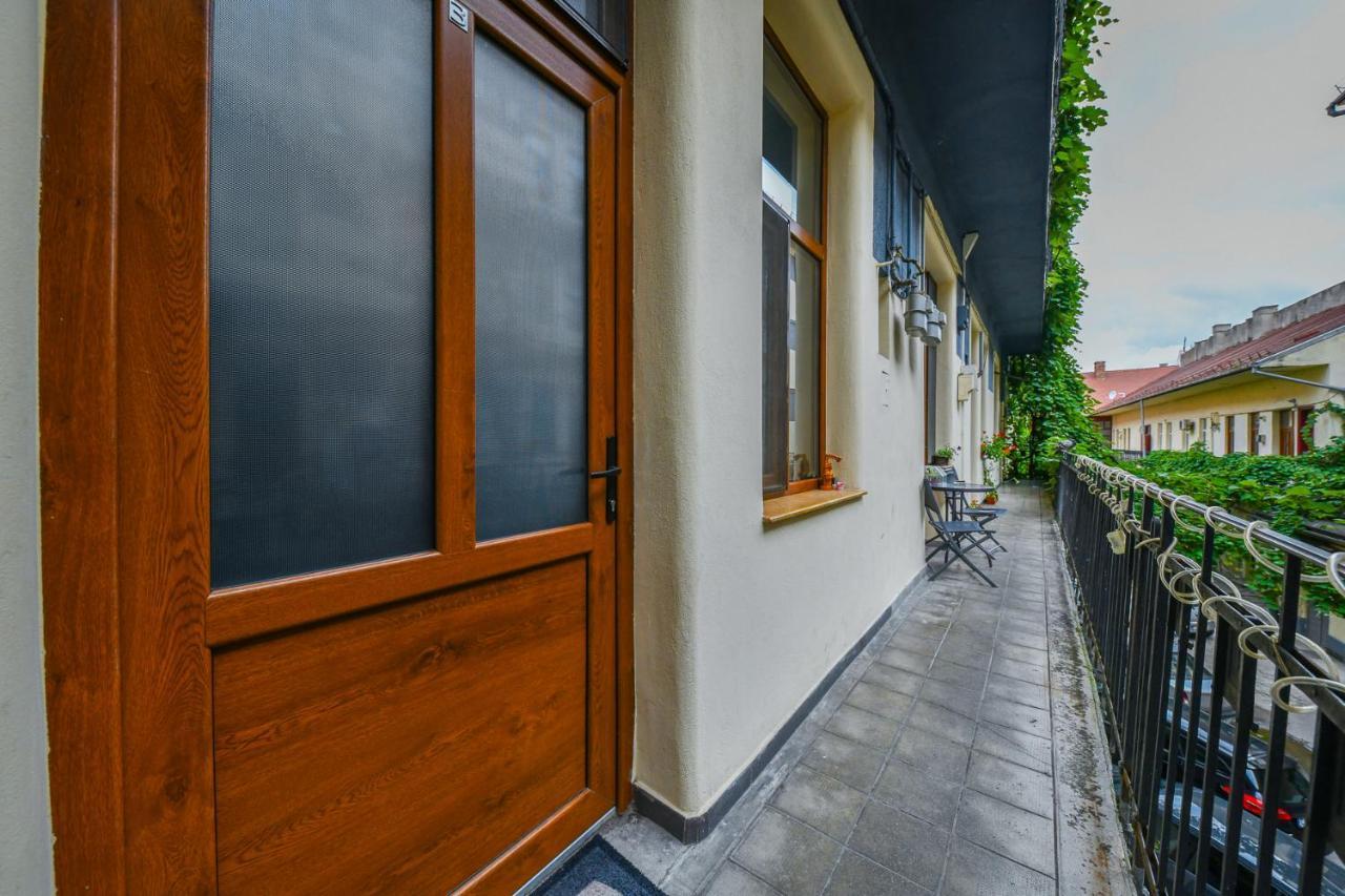 Glam Apartment Cluj-Napoca Esterno foto