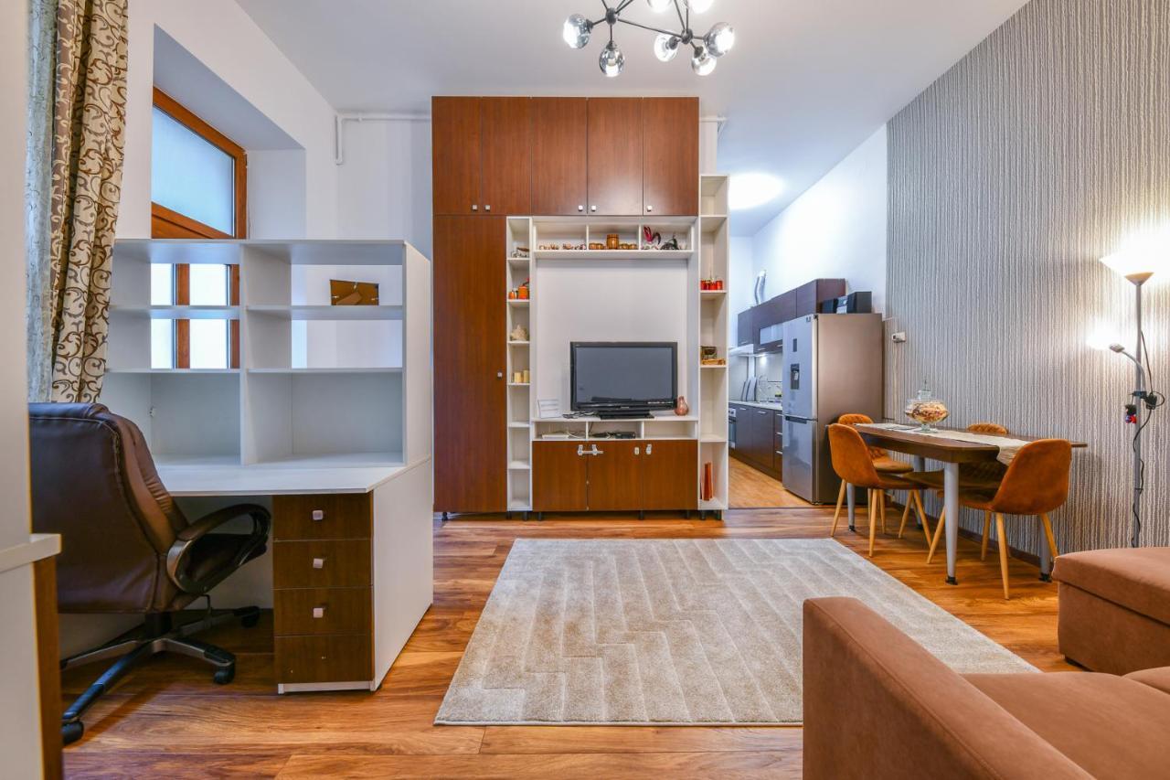 Glam Apartment Cluj-Napoca Esterno foto