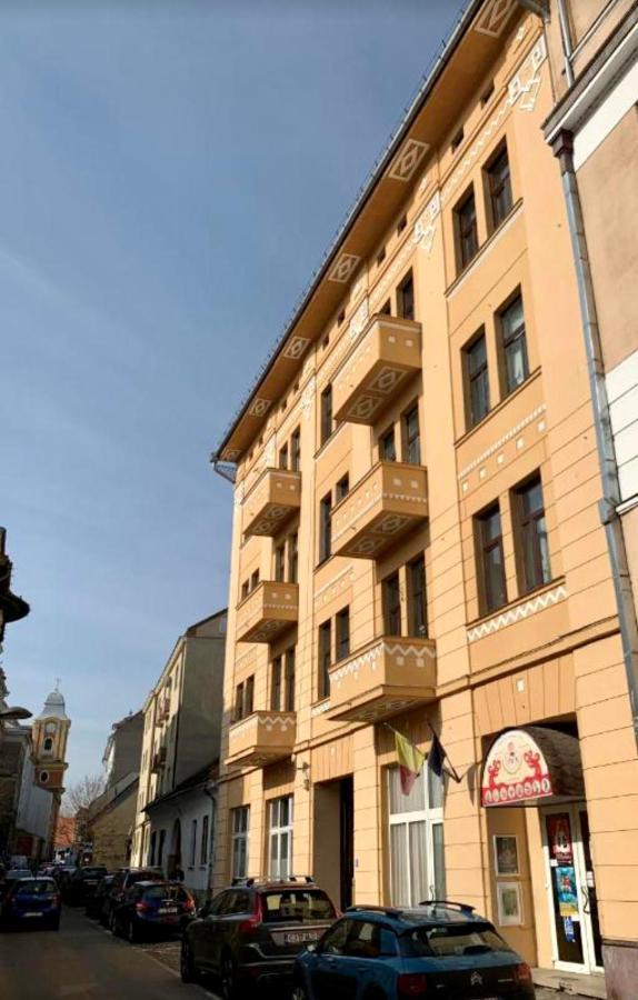 Glam Apartment Cluj-Napoca Esterno foto